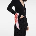 розово Жени бандо от колекция пролет/лято 2023 г аксесоари Longchamp 6084PZ1067 - Image 2