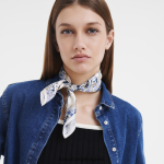 шисти Жени копринен шал колекция пролет/лято 2023 50 аксесоари Longchamp 6084PZ1005 - Image 2